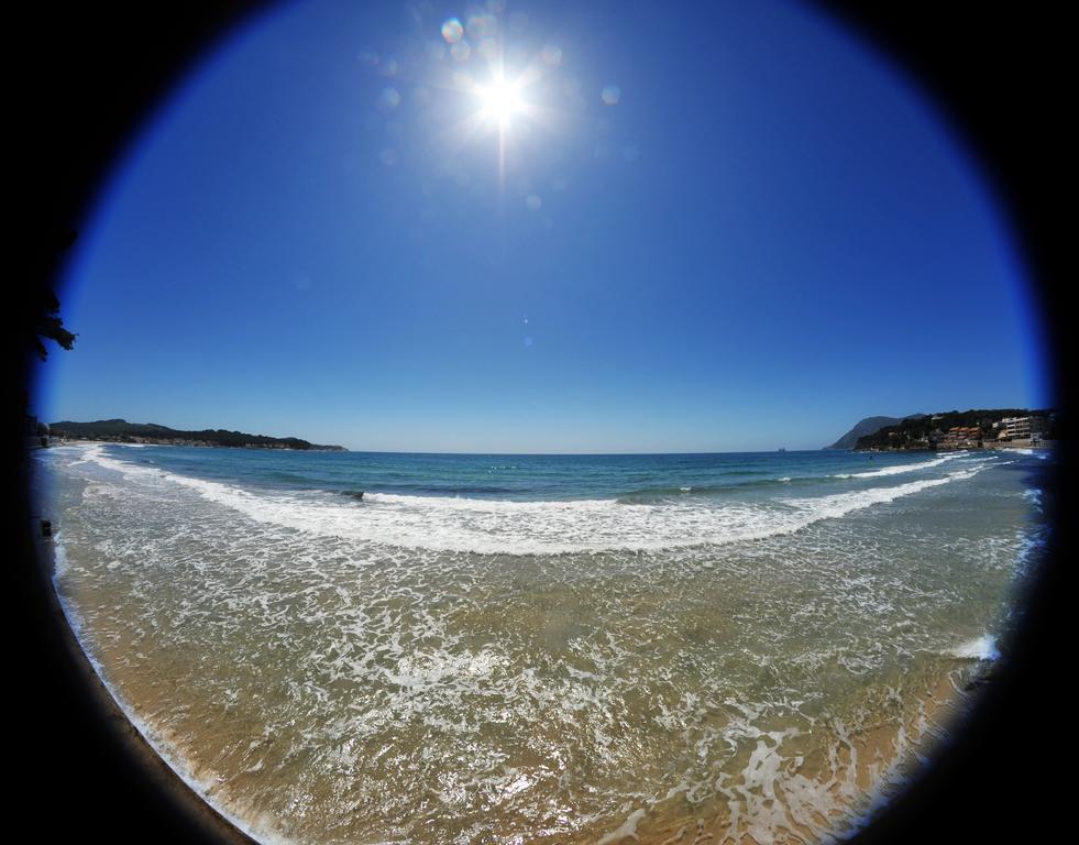 Le Poseidon Hotel ลาแซน-ซูร์-แมร์ ภายนอก รูปภาพ