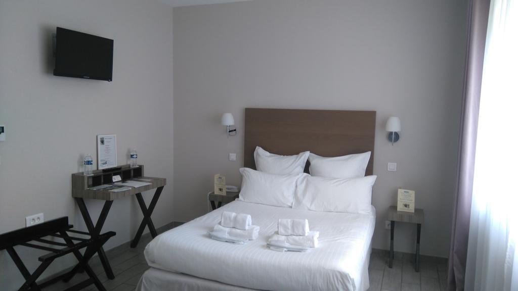 Le Poseidon Hotel ลาแซน-ซูร์-แมร์ ภายนอก รูปภาพ
