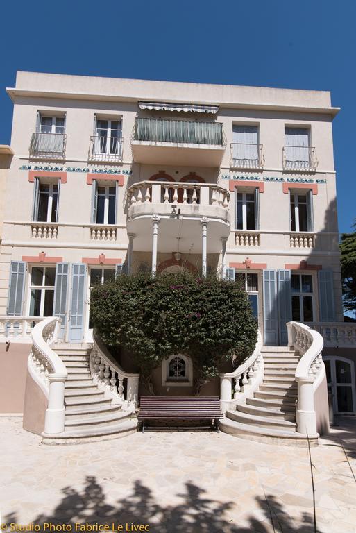 Le Poseidon Hotel ลาแซน-ซูร์-แมร์ ภายนอก รูปภาพ